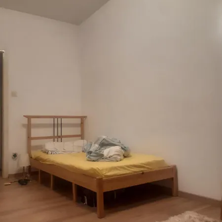 Die Wohnung In Der Naehe Der Stadtmitte Estugarda